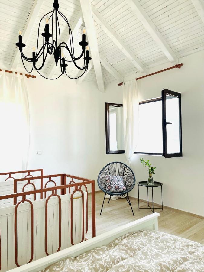 Chic Sea Front Apartment With Breathtaking Kotor Bay View Donji Stoliv Ngoại thất bức ảnh