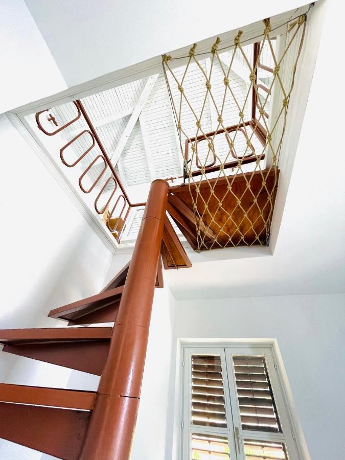 Chic Sea Front Apartment With Breathtaking Kotor Bay View Donji Stoliv Ngoại thất bức ảnh